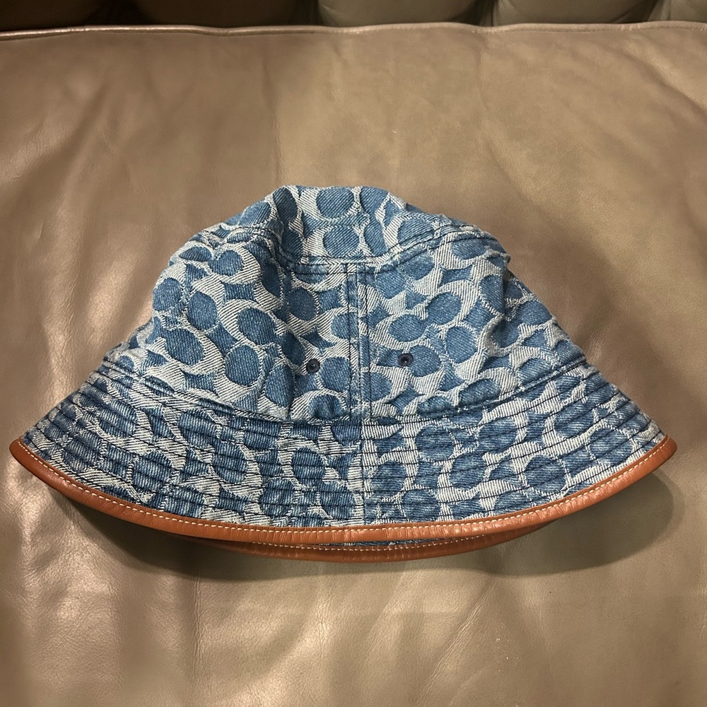 Coach Limited Edition unisex Bucket Cap Blue Denim Leather Trim One Size CC Logo